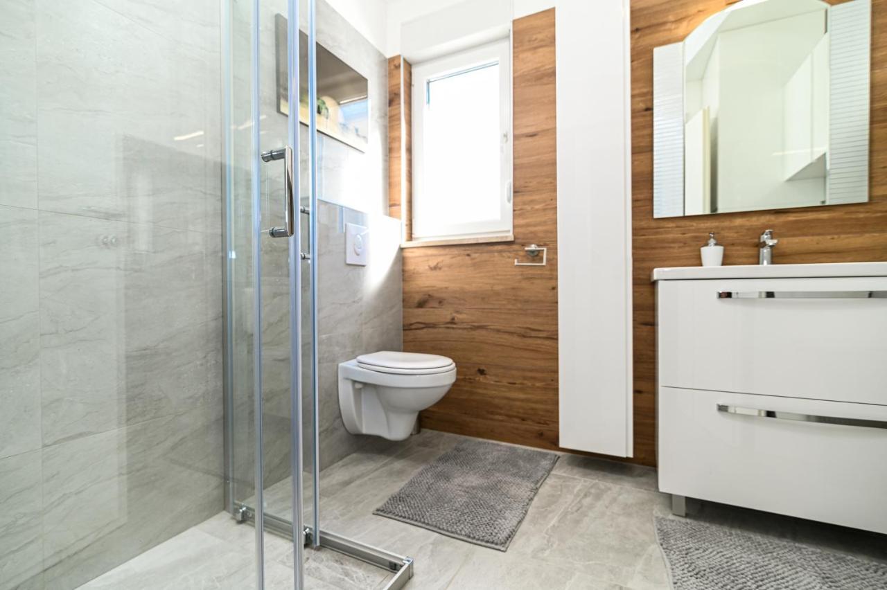 Luxury Apartment With Swimming Pool Ana Trogir Exterior photo